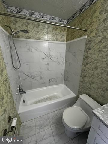 9110 Canterbury Riding, Unit 129 Laurel, MD 20723 - Photo 19 of 20 a bathroom with a toilet and a shower