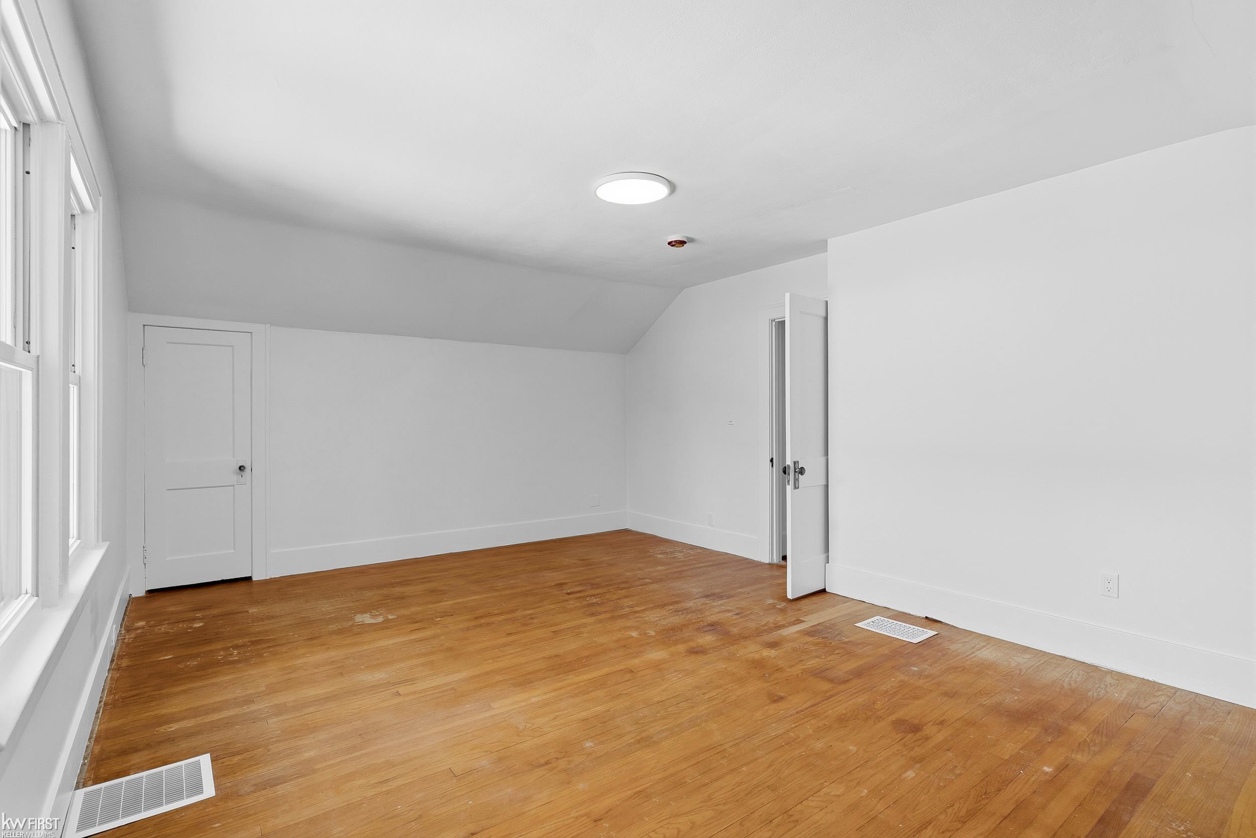 617 Dupont Street Flint, MI 48504 - Photo 28 of 46