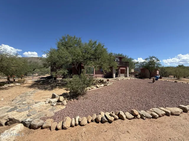 $2,450 | 5081 North Bear Canyon Road, Tucson, AZ 85749