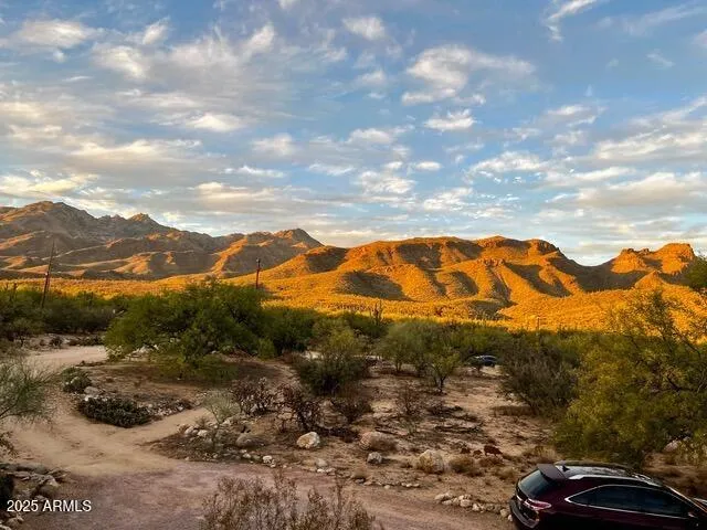 $2,450 | 5081 North Bear Canyon Road, Tucson, AZ 85749