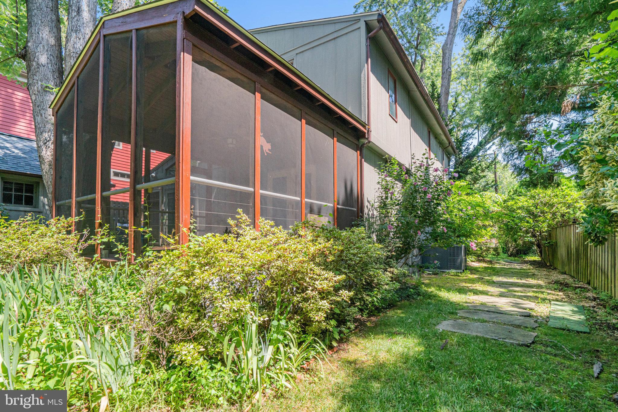 7125 Gordons Road Falls Church, VA 22043 - Photo 36 of 41 Gallery Image 36