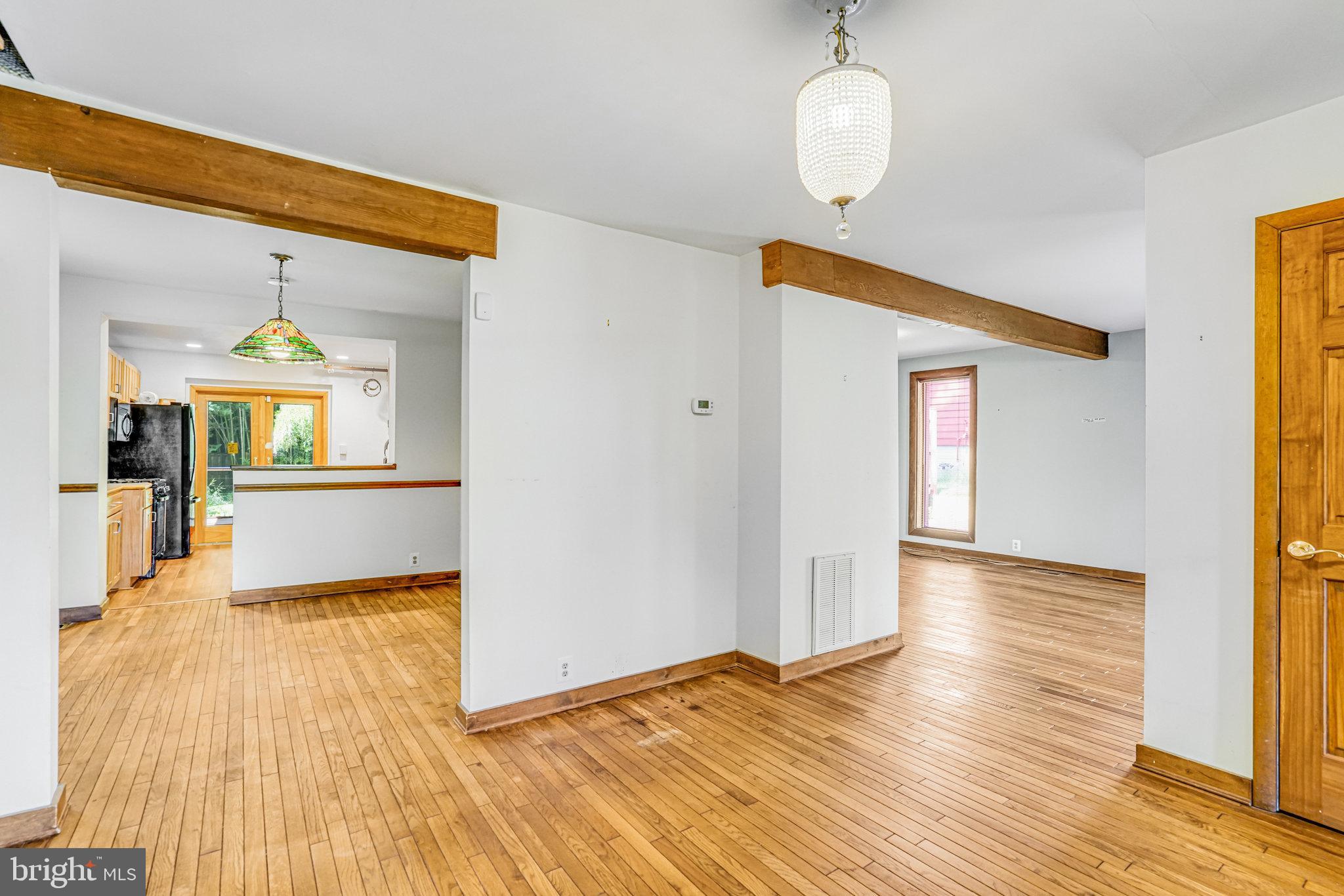 7125 Gordons Road Falls Church, VA 22043 - Photo 7 of 41 View into dining room, kitchen and living room