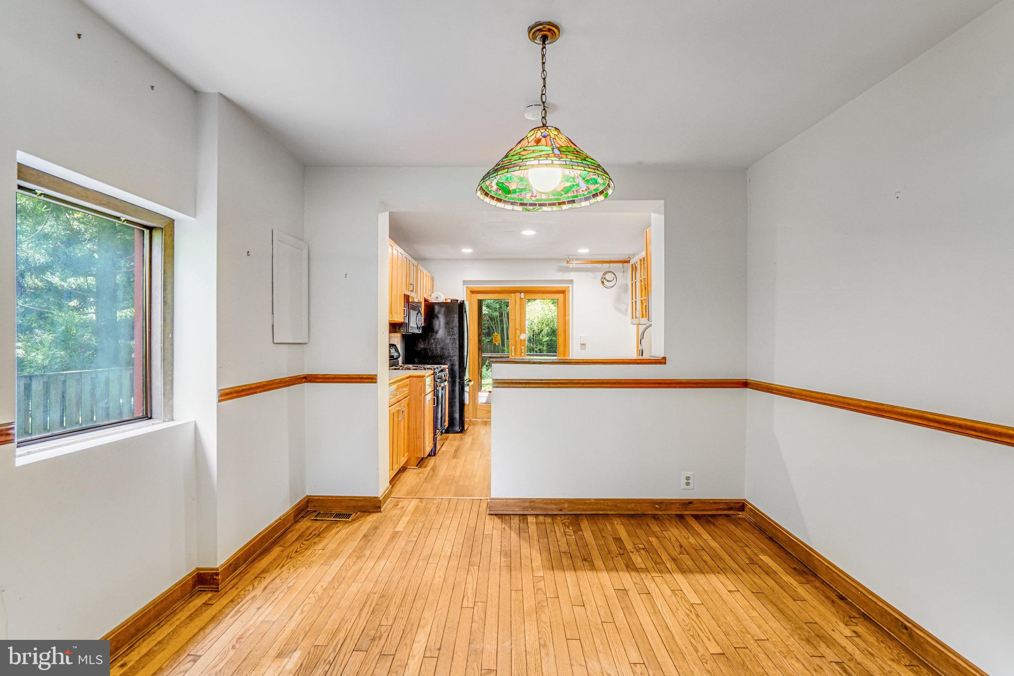 7125 Gordons Road Falls Church, VA 22043 - Photo 9 of 41 Dining Room