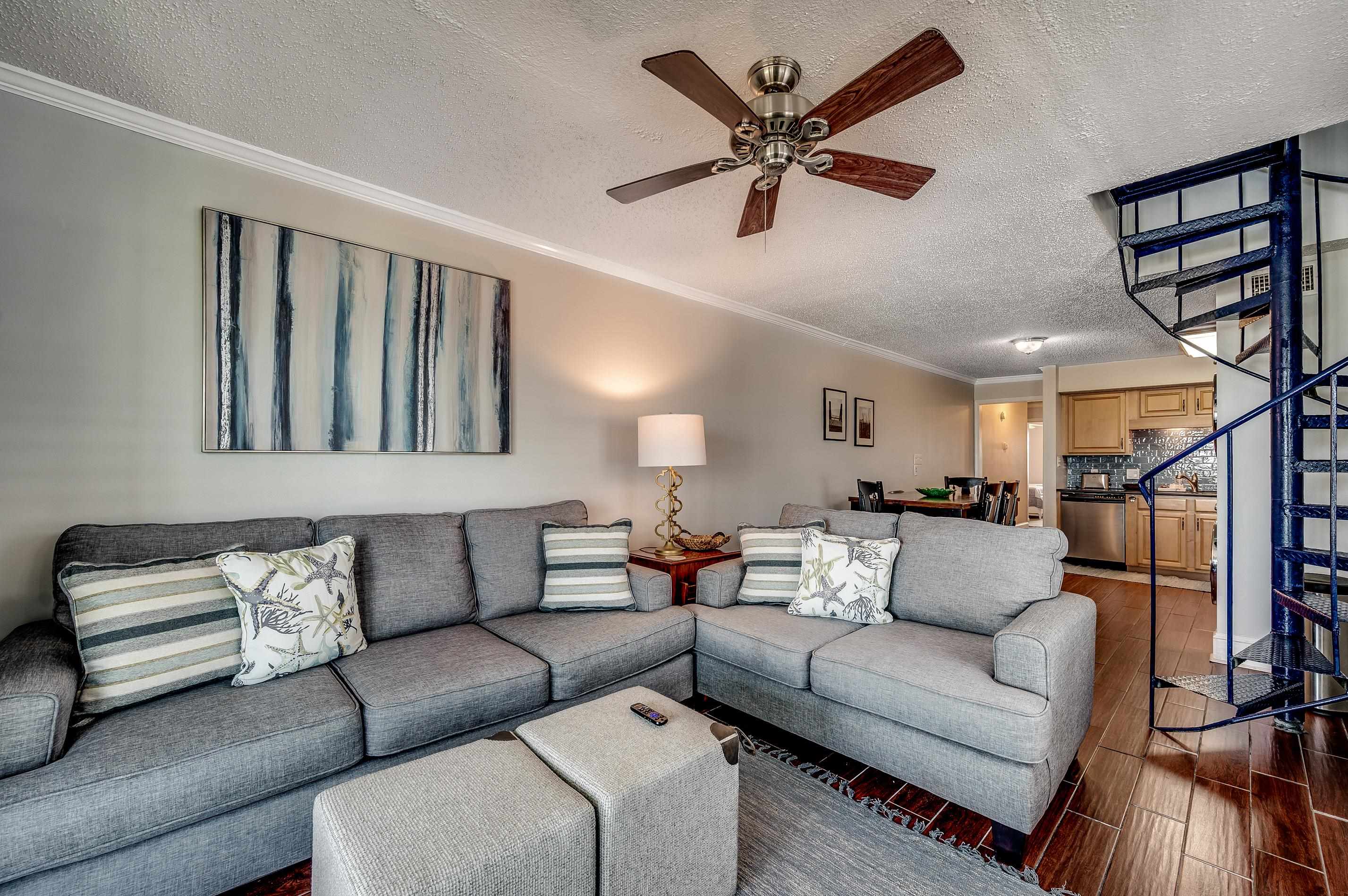 400 North Waccamaw Drive, Unit 304 Murrells Inlet, SC 29576 - Photo 20 of 38