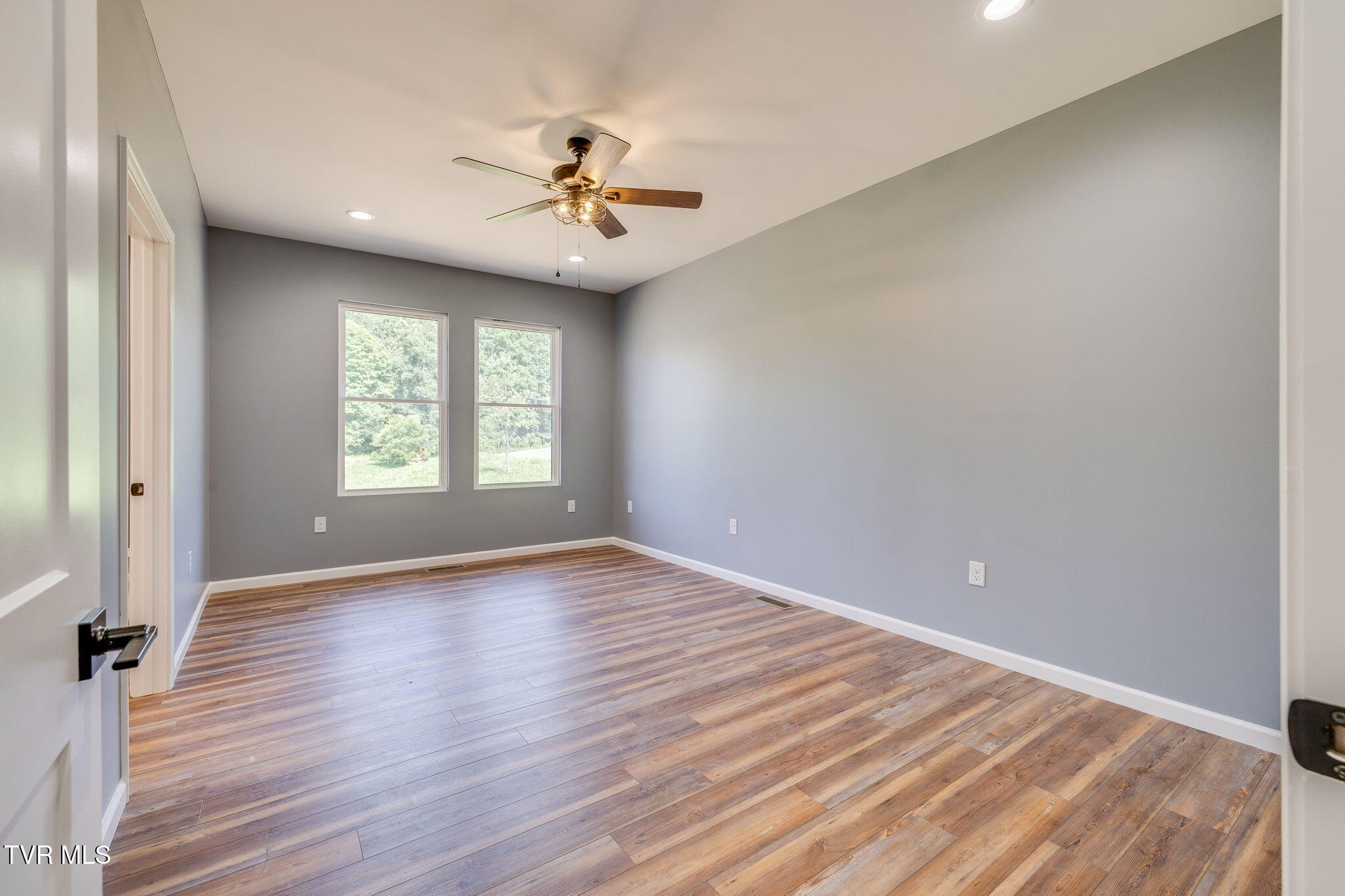 155 Keller Road Afton, TN 37616 - Photo 26 of 43 019