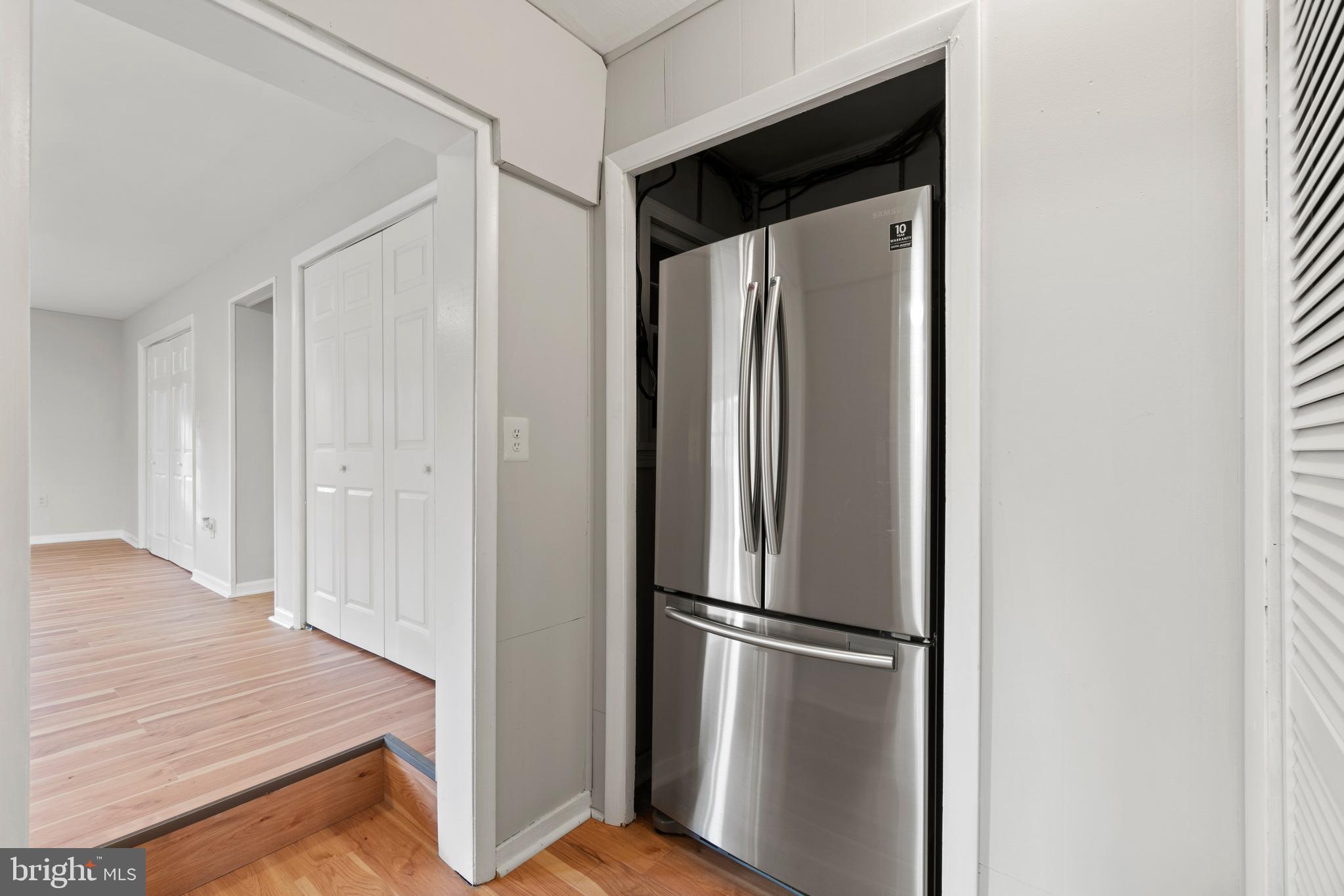 11710 Highview Avenue Silver Spring, MD 20902 - Photo 11 of 38 Gallery Image 11