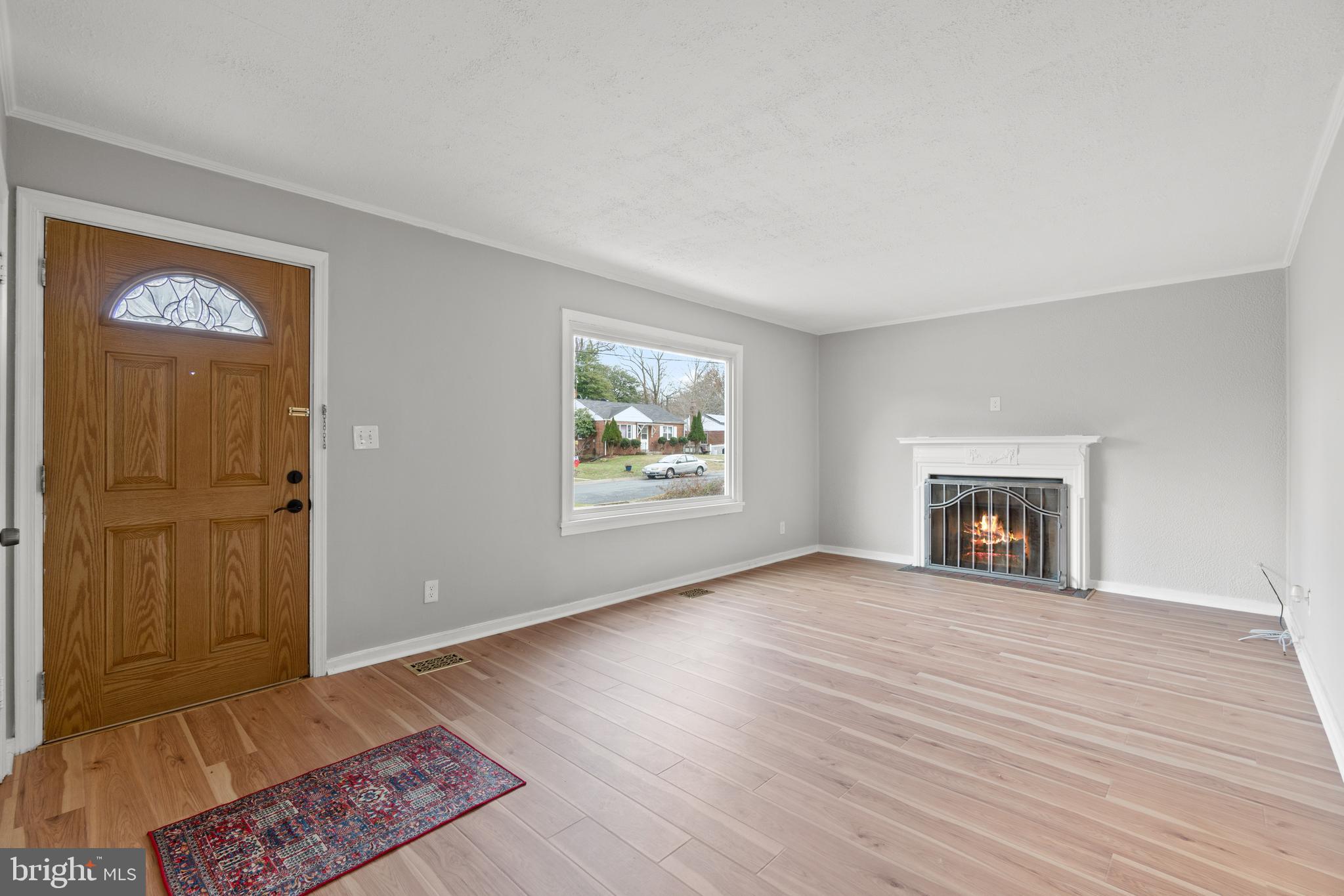 11710 Highview Avenue Silver Spring, MD 20902 - Photo 3 of 38 Gallery Image 3