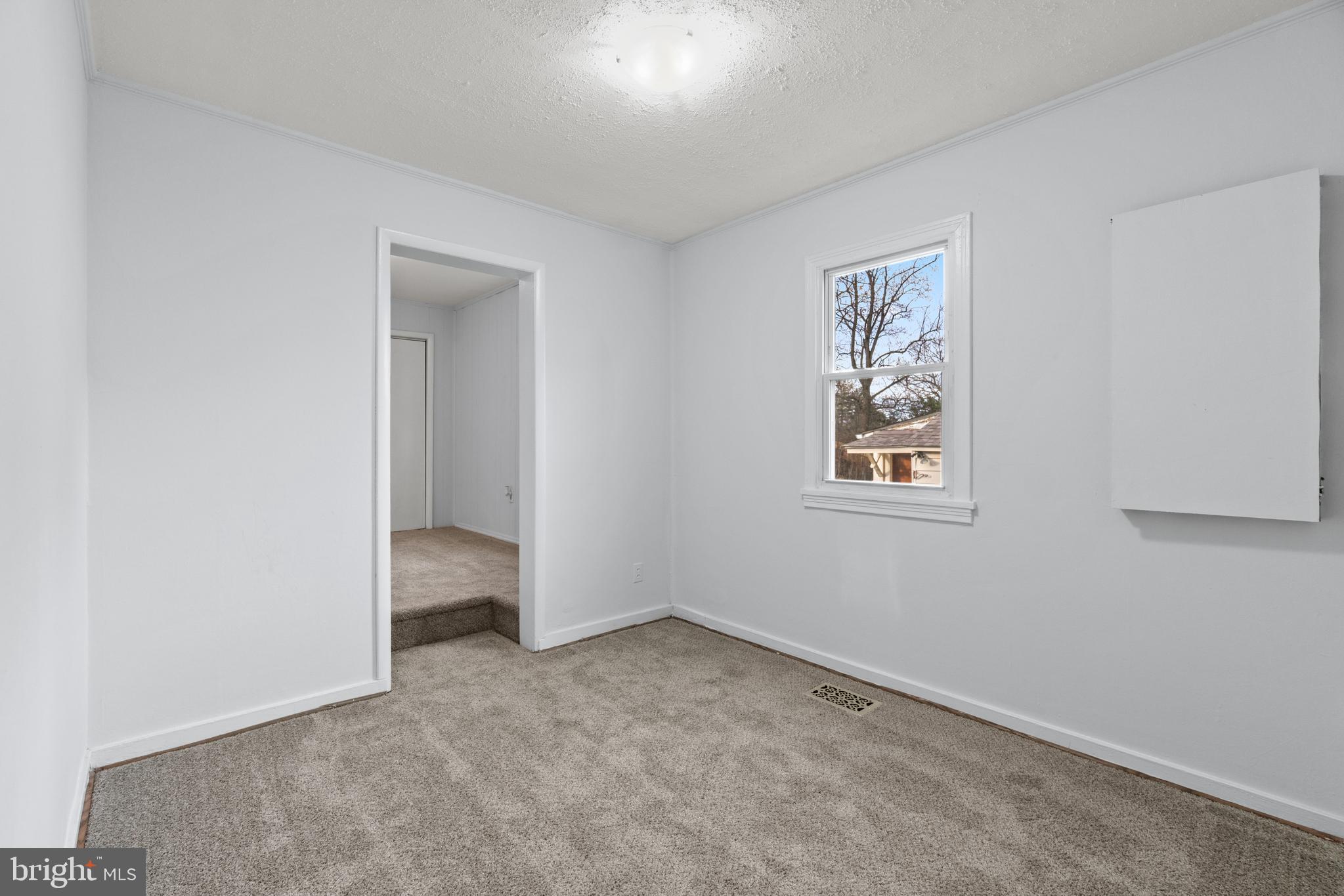 11710 Highview Avenue Silver Spring, MD 20902 - Photo 24 of 38 Gallery Image 24