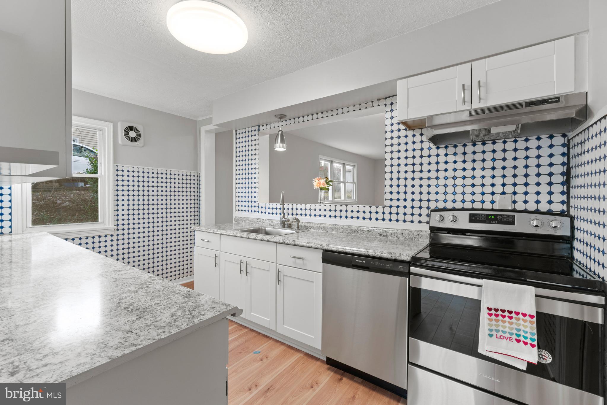 11710 Highview Avenue Silver Spring, MD 20902 - Photo 9 of 38 Gallery Image 9