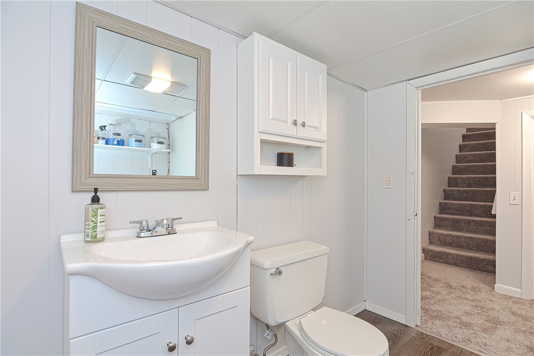 26 Willow Road Smithfield, RI 02828 - Photo 22 of 37