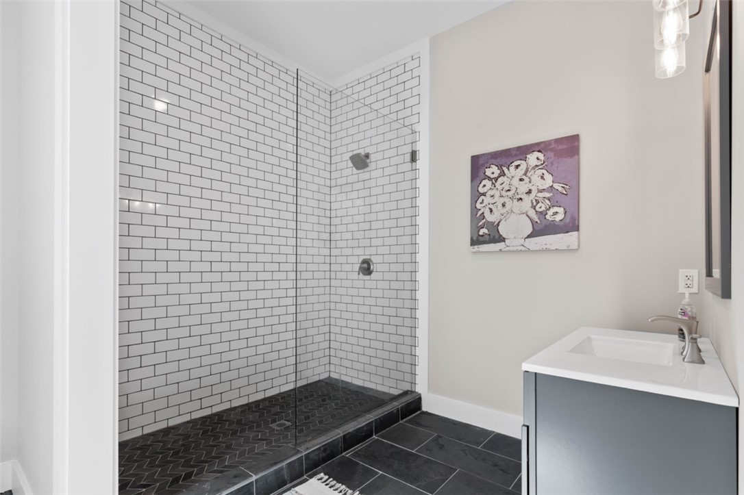 501 South Fairplay Street Seneca, SC 29678 - Photo 28 of 33