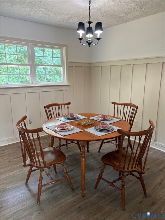 3011 Quaker Road Quinton, VA 23141 - Photo 9 of 31 New custom board and batten walls add charm to the