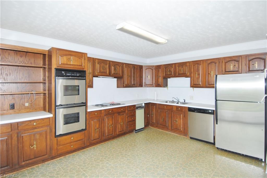 2625 Mizpah Church Road Rural Hall, NC 27045 - Photo 10 of 28 Kitchen