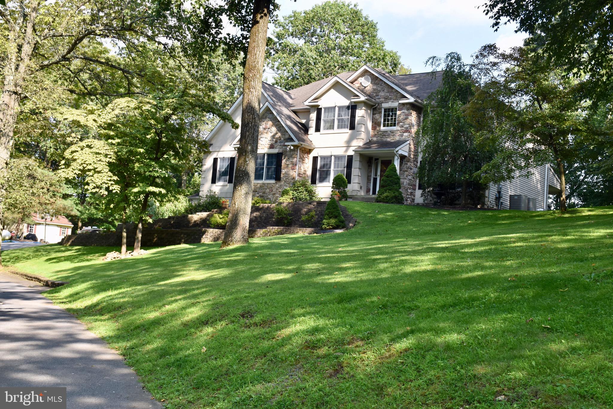 1200 Paxinosa Road East Easton, PA 18040 - Photo 2 of 40