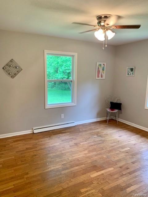 5254 Van Slyke Road Flint, MI 48507 - Photo 14 of 44 Larger Bedroom