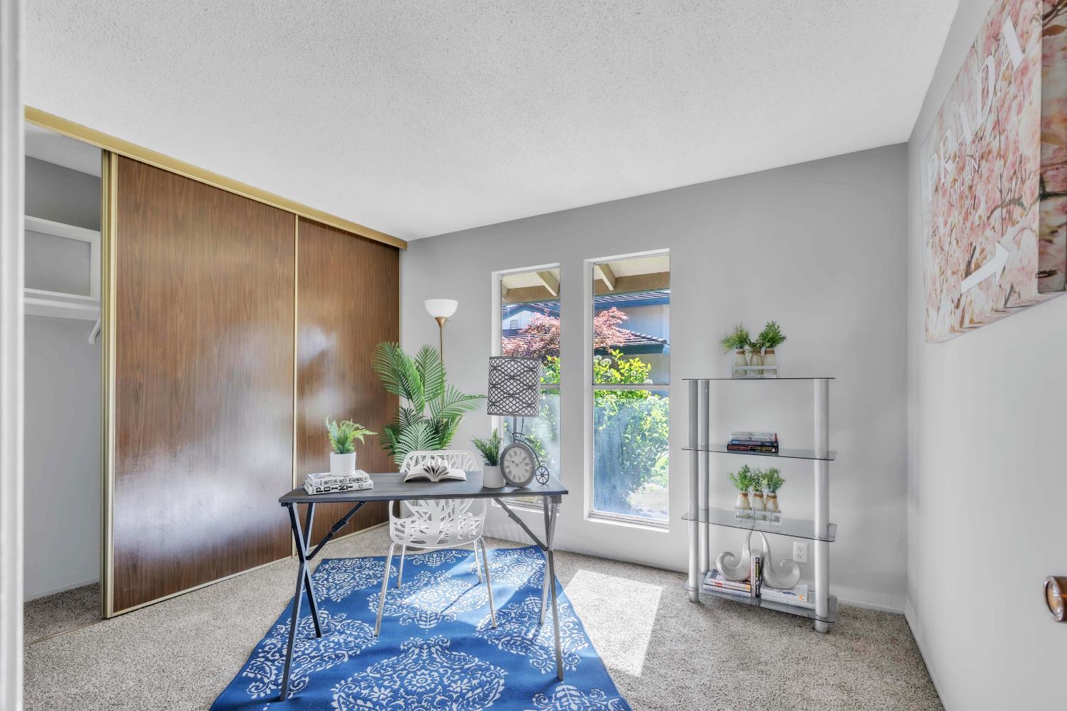 217 Roundtree Court Sacramento, CA 95831 - Photo 9 of 19