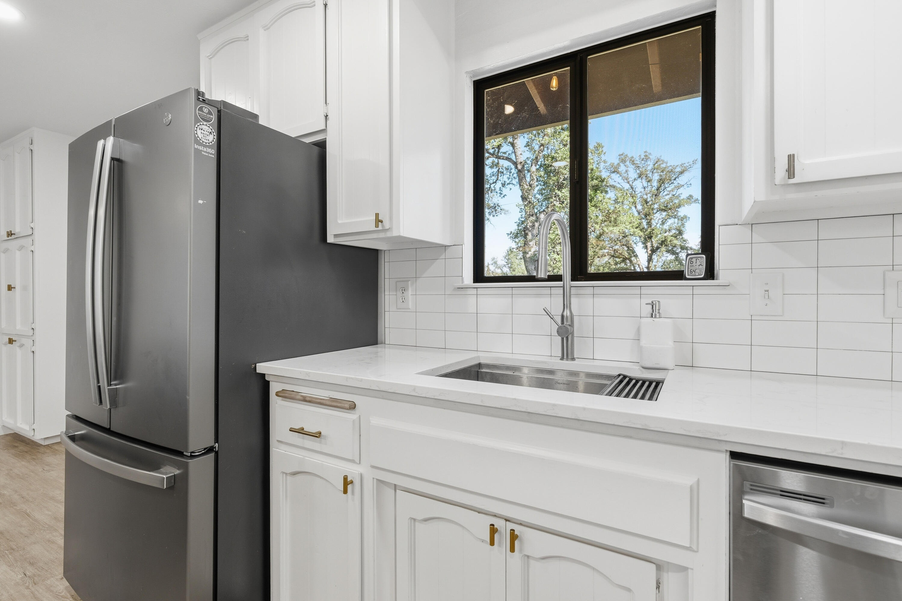 11385 Easy Street Redding, CA 96003 - Photo 18 of 55 TUF00862