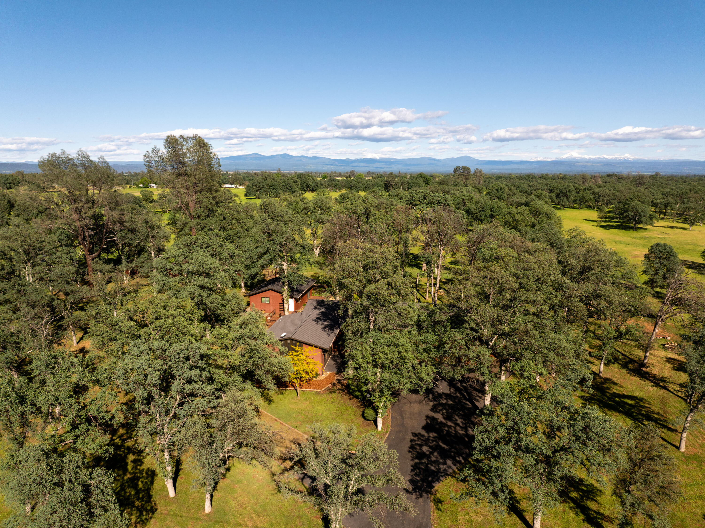 11385 Easy Street Redding, CA 96003 - Photo 30 of 55 DJI_20260403074027_0539_D