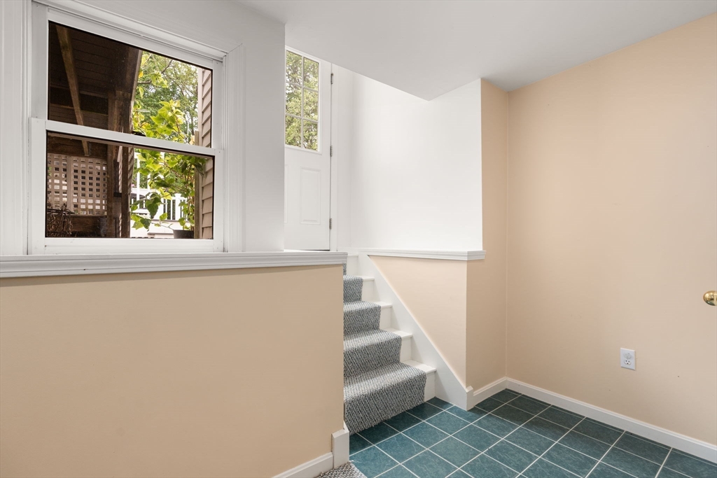 419 Hudson Road Sudbury, MA 01776 - Photo 28 of 42
