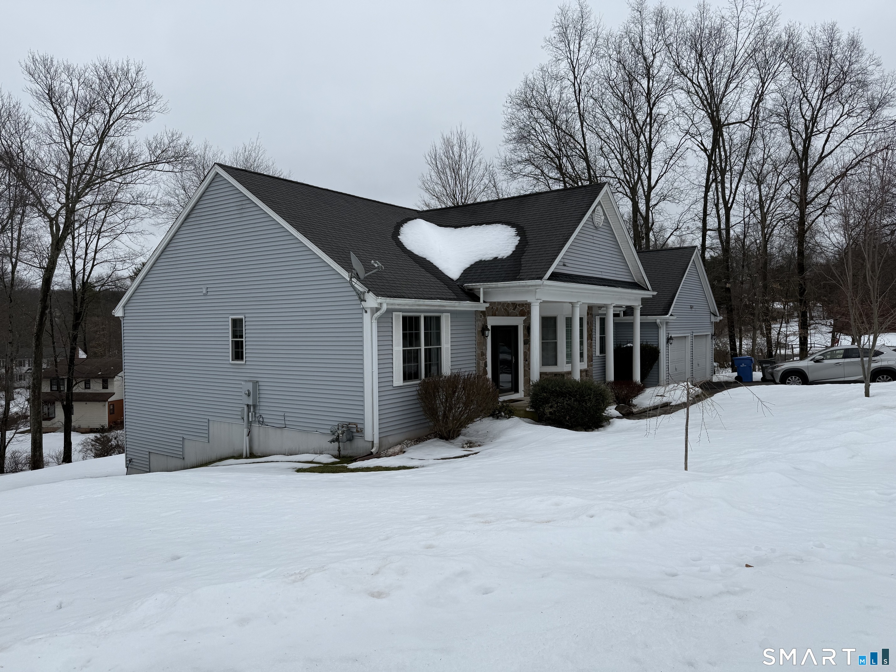 104 Valley View Road Manchester, CT 06040 - Photo 35 of 38