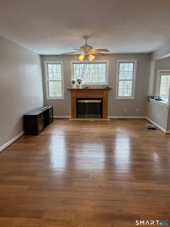 $3,800 | 104 Valley View Road, Manchester, CT 06040