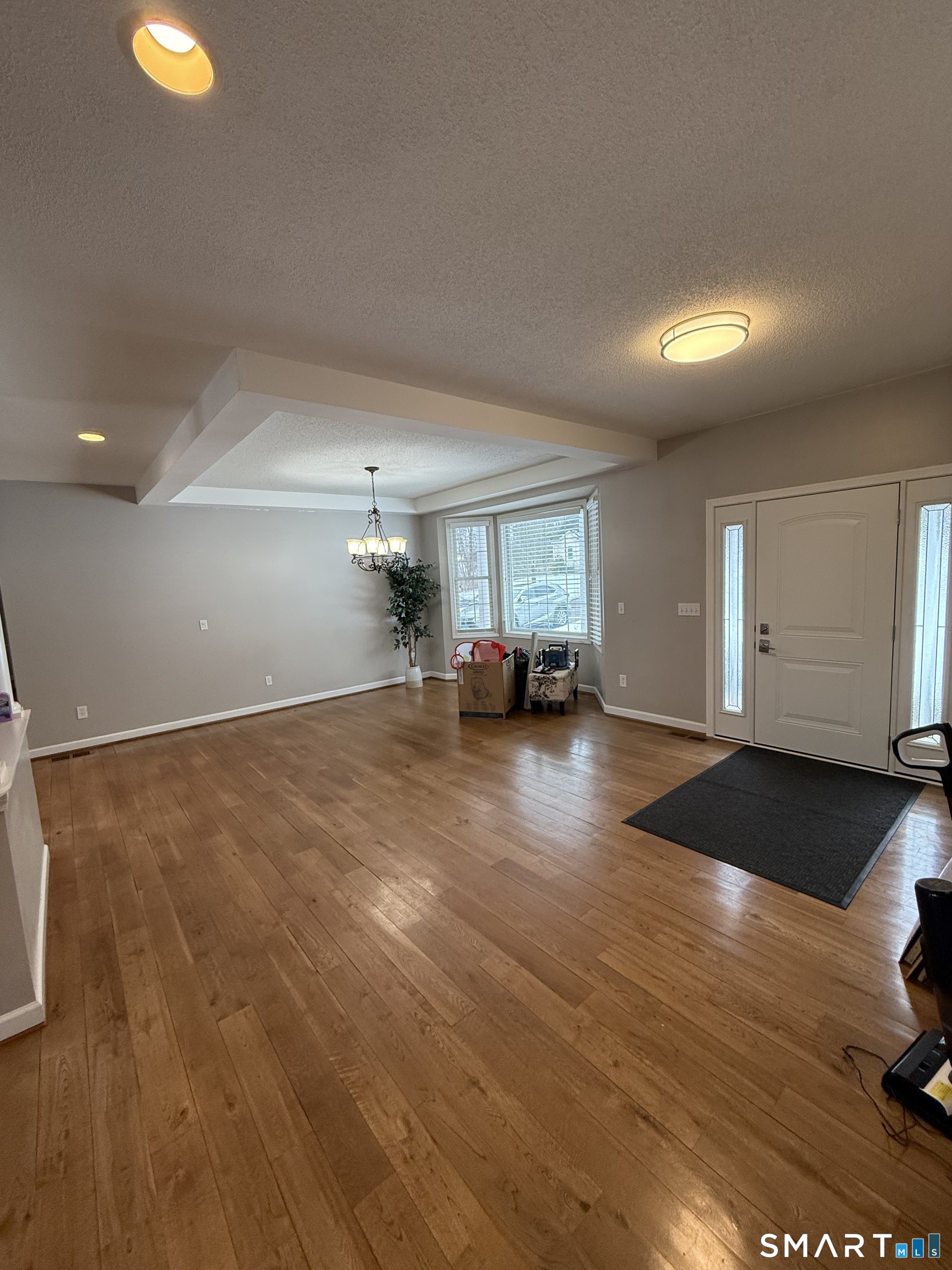 104 Valley View Road Manchester, CT 06040 - Photo 8 of 38