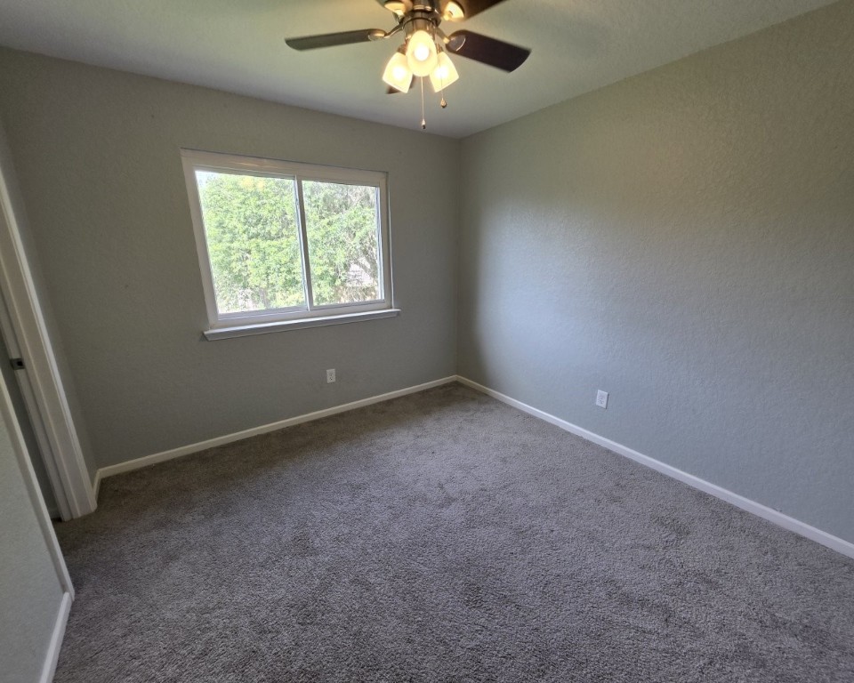 129 Corral Court Angleton, TX 77515 - Photo 18 of 26 Bedroom 3