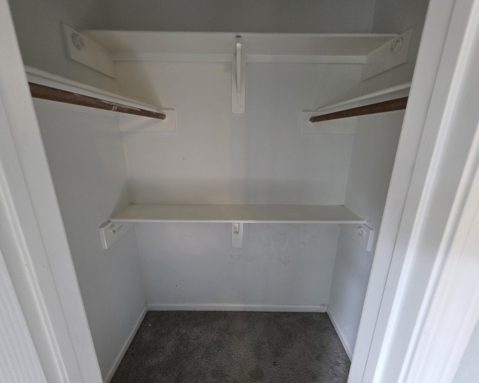 129 Corral Court Angleton, TX 77515 - Photo 20 of 26 Nice size closets