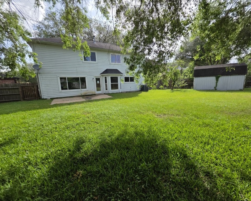 129 Corral Court Angleton, TX 77515 - Photo 24 of 26 View of the back