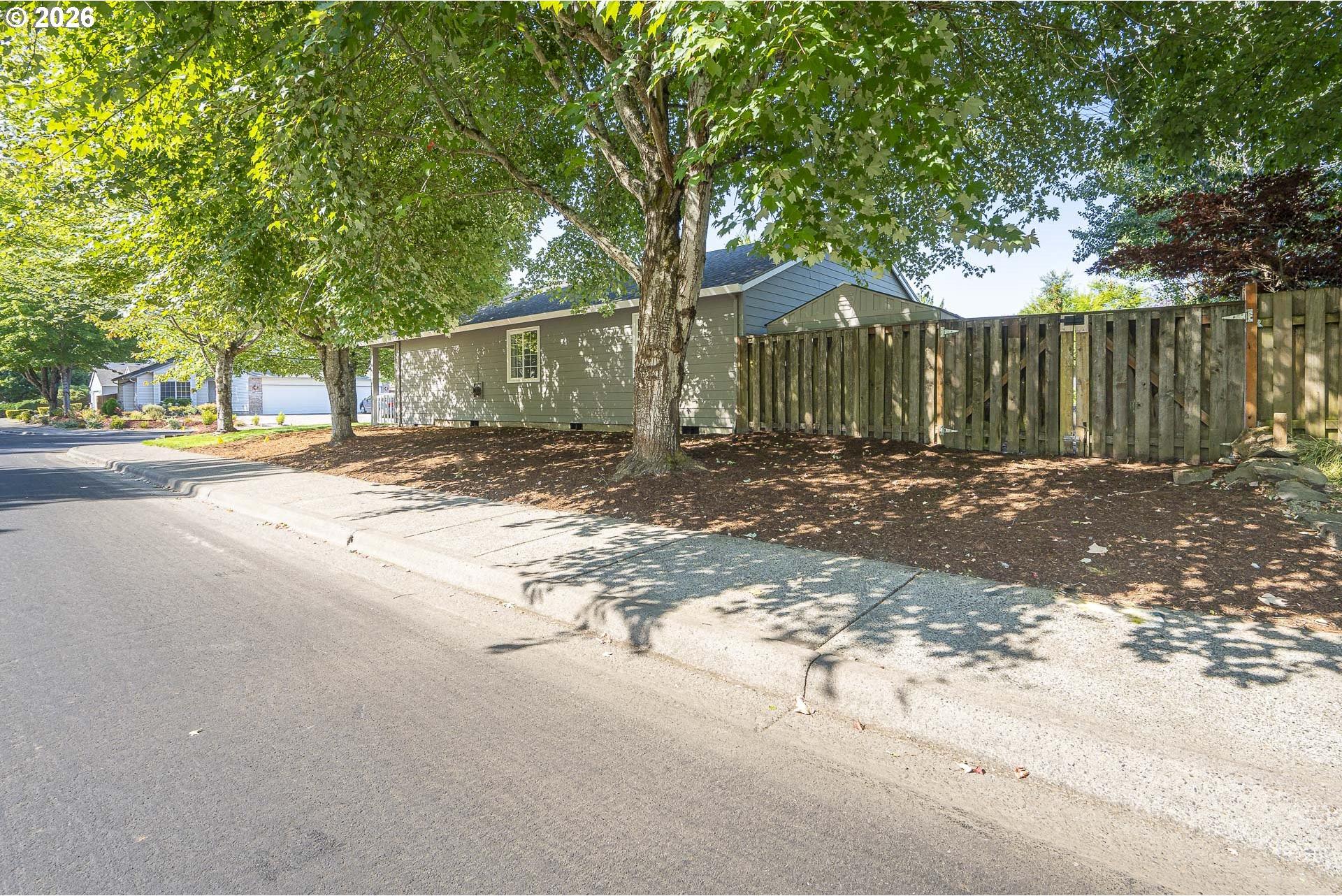 15823 Southwest Springtooth Lane Sherwood, OR 97140 - Photo 41 of 48 Gallery Image 41