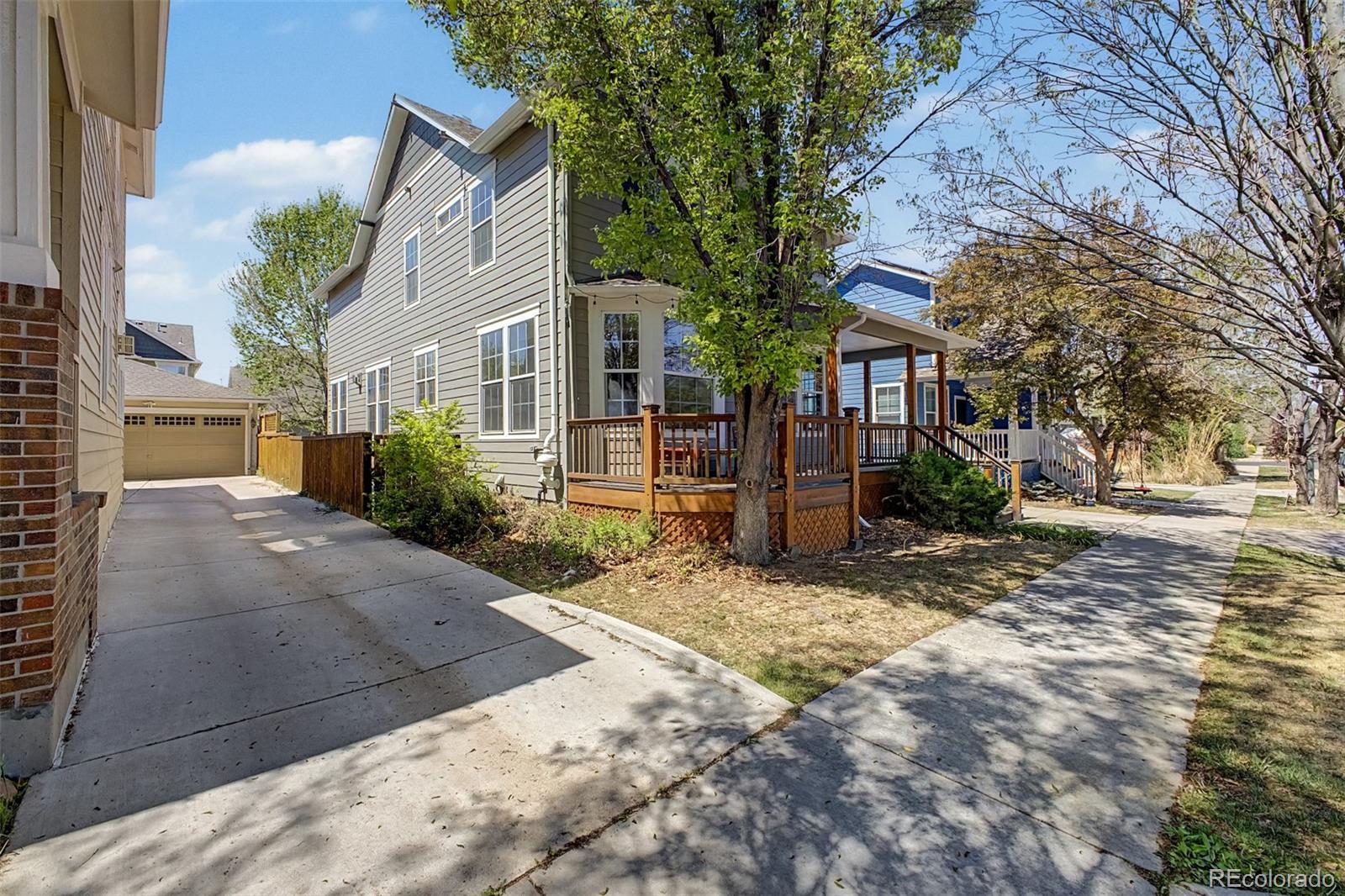 2745 Xanthia Street Denver, CO 80238 - Photo 3 of 50