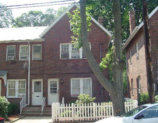 77 Waterman Street, Unit 77 Bridgeport, CT 06607 - Photo 1 of 1 Gallery Image 1