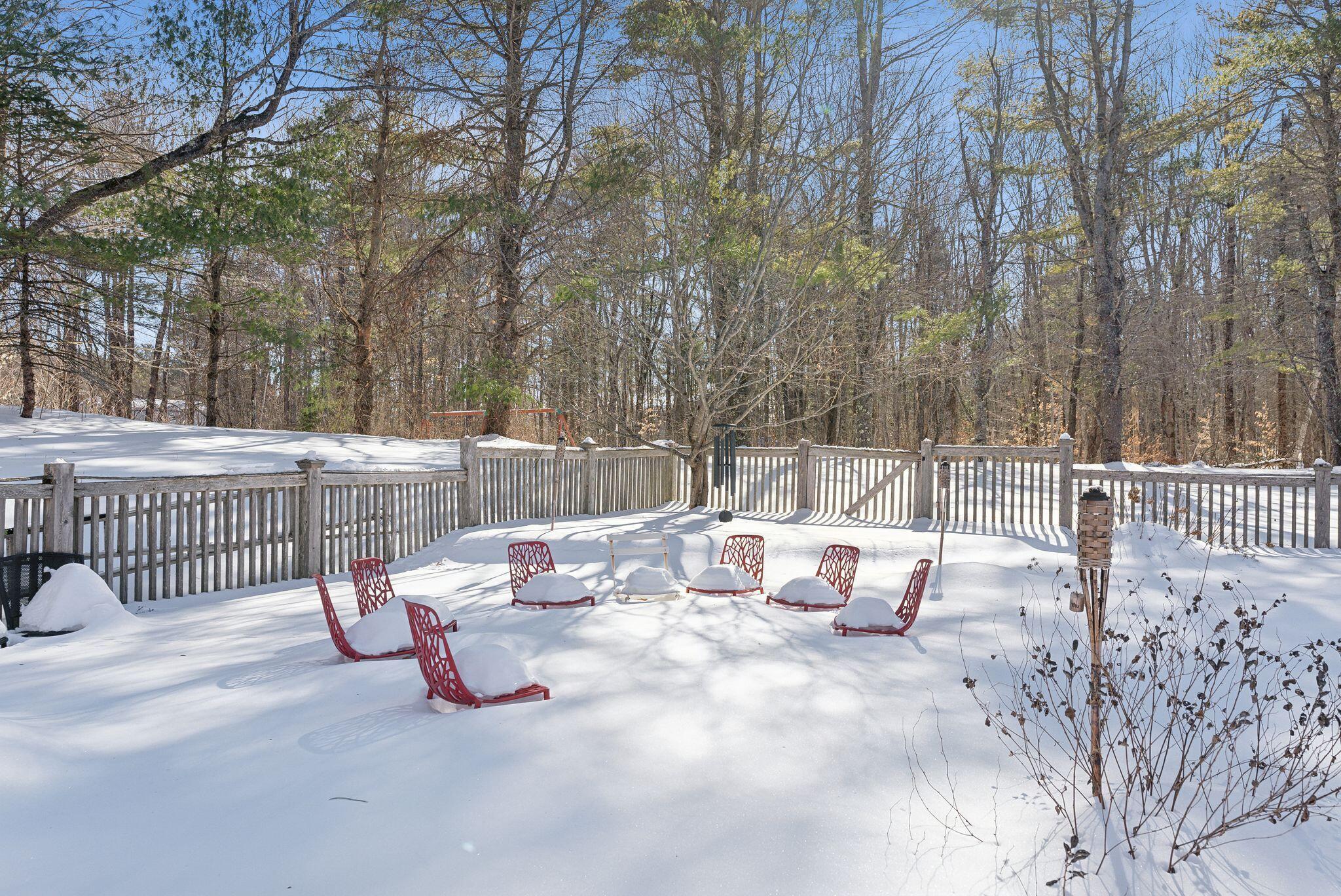 45 Beech Hill Road Freeport, ME 04032 - Photo 46 of 52 Backyard with pool, hot tub and firepit