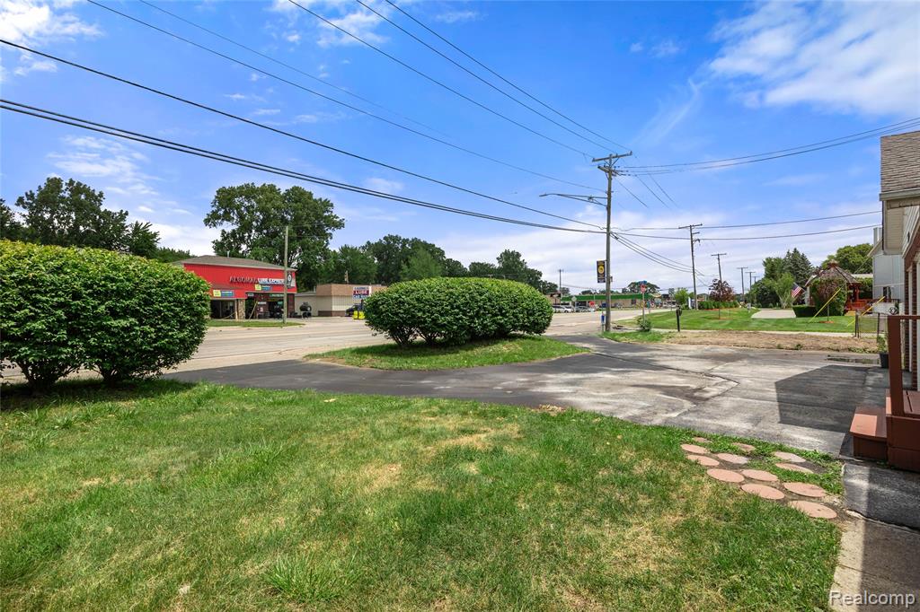 701 Pointe Tremble Road Algonac, MI 48001 - Photo 37 of 41