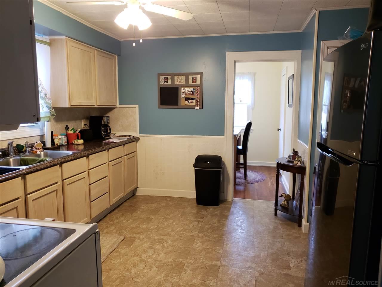 4196 Hessen Road Casco, MI 48064 - Photo 6 of 17 31366639-5.JPG