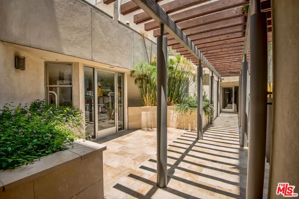 $699,000 | 4180 Fair Avenue, Unit 206, Studio City, CA 91602