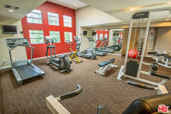 $699,000 | 4180 Fair Avenue, Unit 206, Studio City, CA 91602