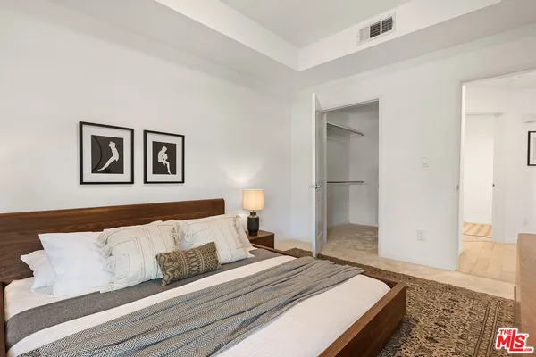 $699,000 | 4180 Fair Avenue, Unit 206, Studio City, CA 91602