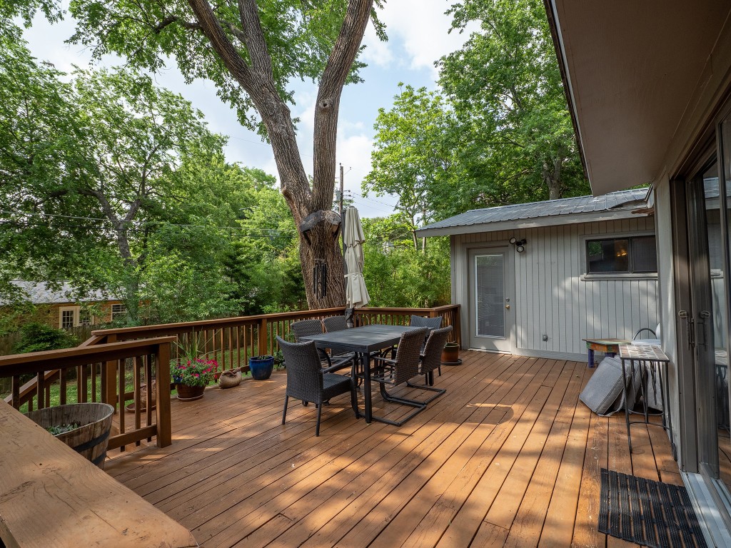 4617 Finley Drive Austin, TX 78731 - Photo 28 of 36 Wooden deck with outdoor dining area