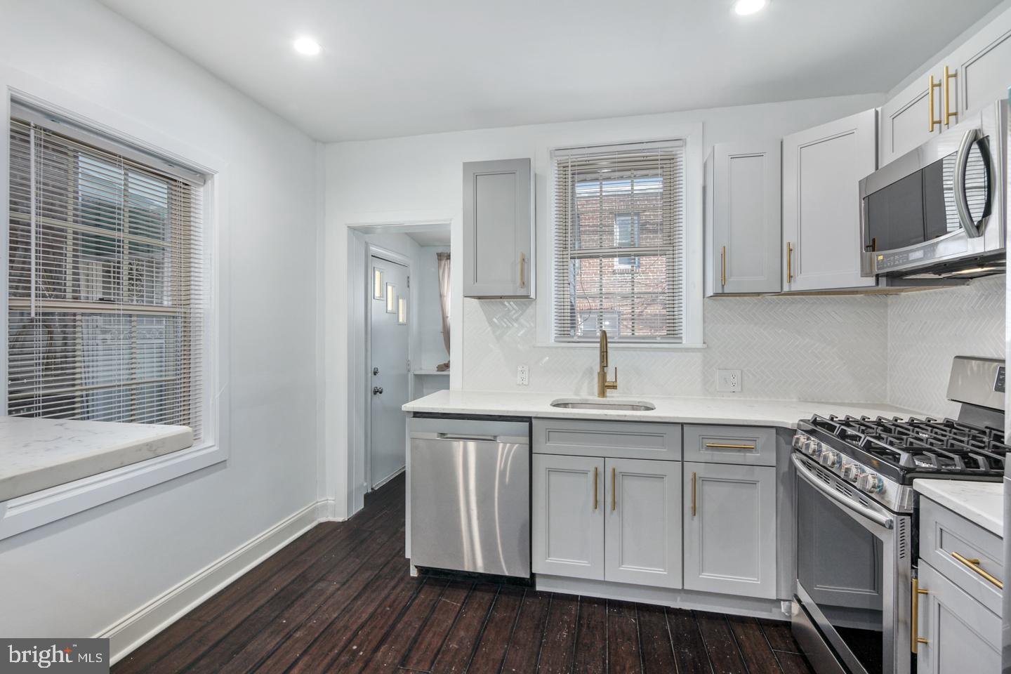 5843 Stockton Road Philadelphia, PA 19138 - Photo 9 of 23 Gallery Image 9