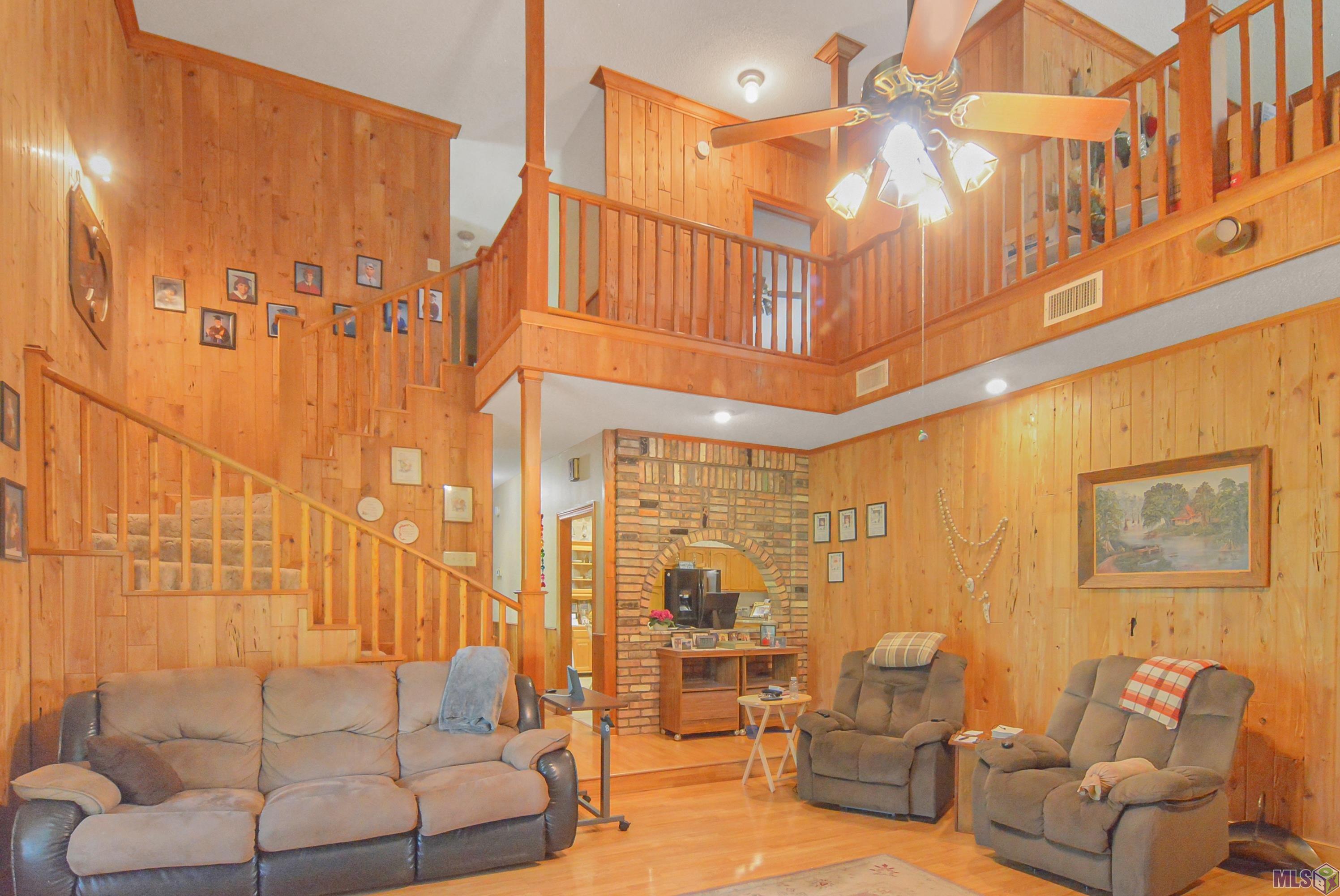 22460 Sutter Lane Zachary, LA 70791 - Photo 3 of 26 Living Room