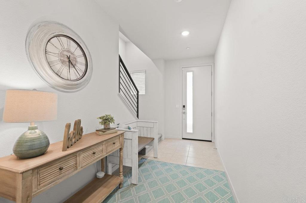 2035 Bravo Loop, Unit 6 Chula Vista, CA 91915 - Photo 7 of 41