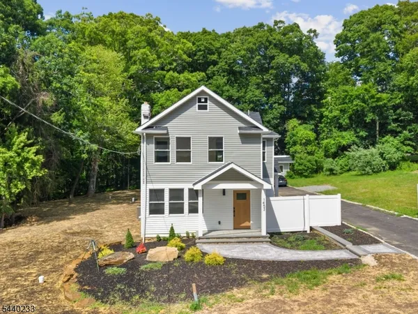 $875,000 | 1453 Sussex Turnpike, Randolph, NJ 07869