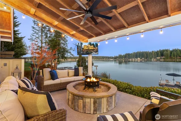 $1,800,000 | 1870 East Mason Lake Drive West, Grapeview, WA 98546