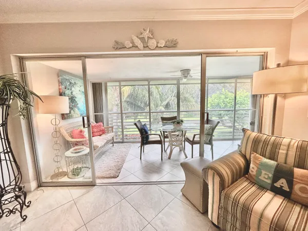 $265,000 | 6 Garden Street, Unit 204, Tequesta, FL 33469