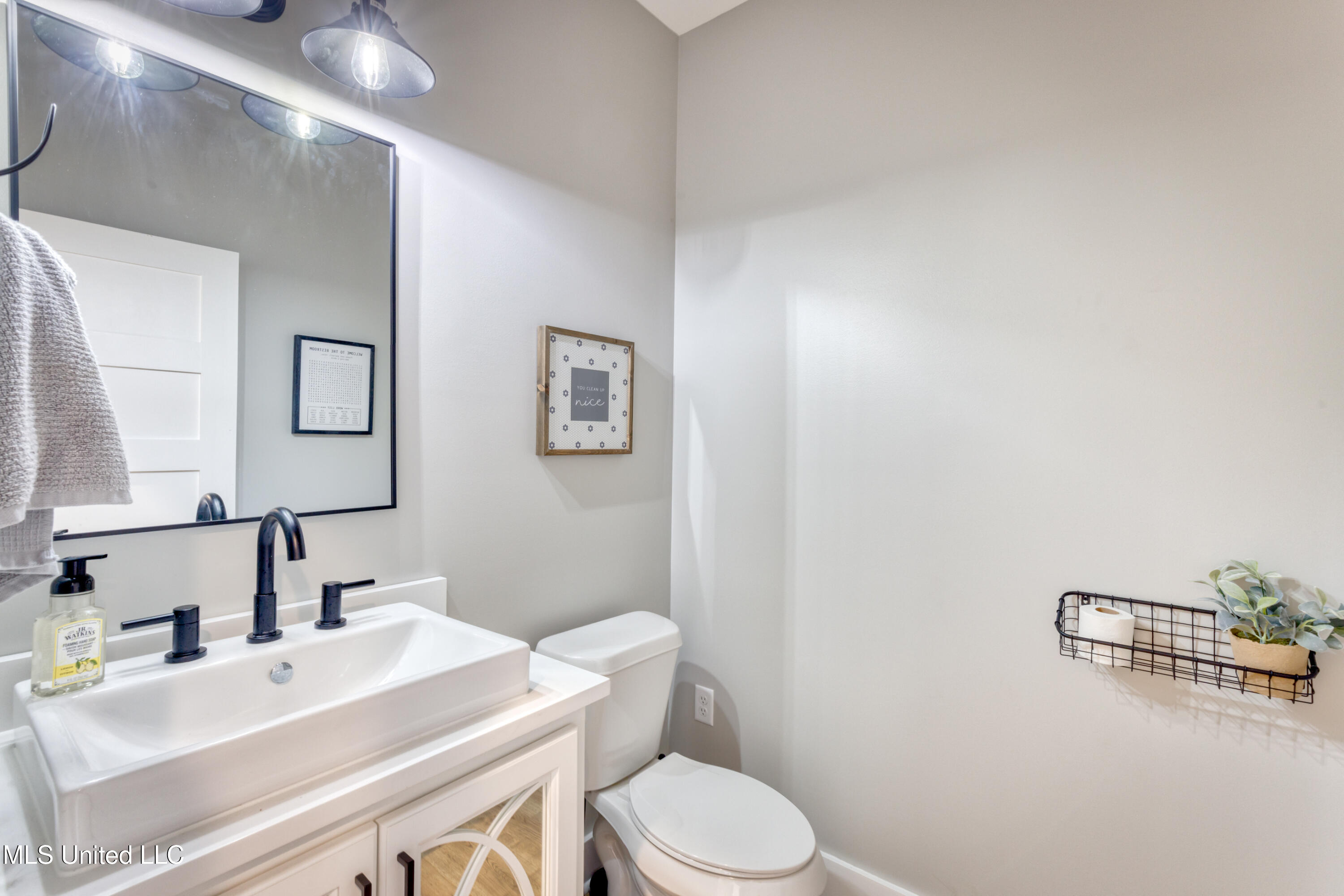 4441 Audubon Trail Biloxi, MS 39532 - Photo 20 of 43 4441AudubonTrail-19