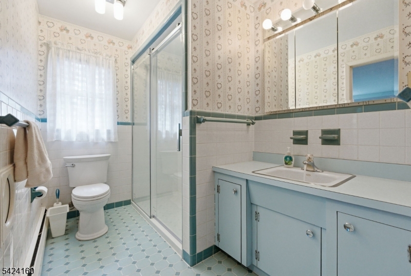 47 Siek Road Kinnelon, NJ 07405 - Photo 12 of 29