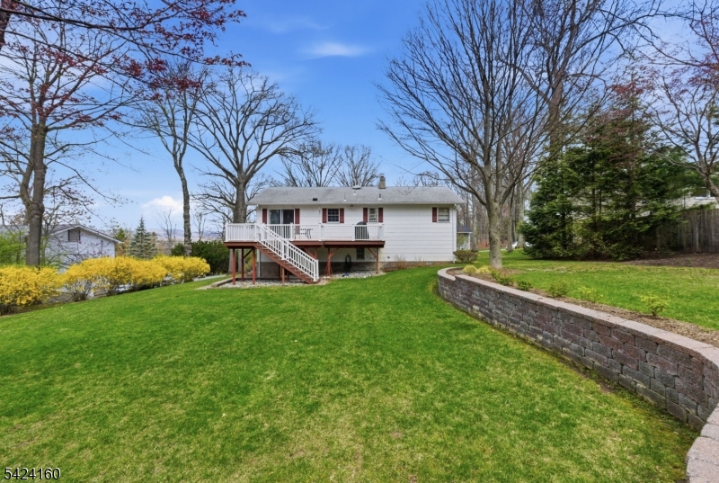 47 Siek Road Kinnelon, NJ 07405 - Photo 22 of 29