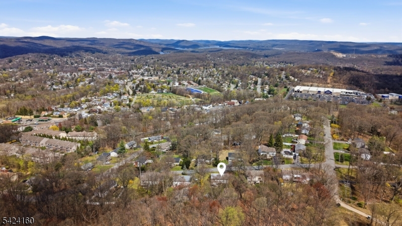 47 Siek Road Kinnelon, NJ 07405 - Photo 27 of 29