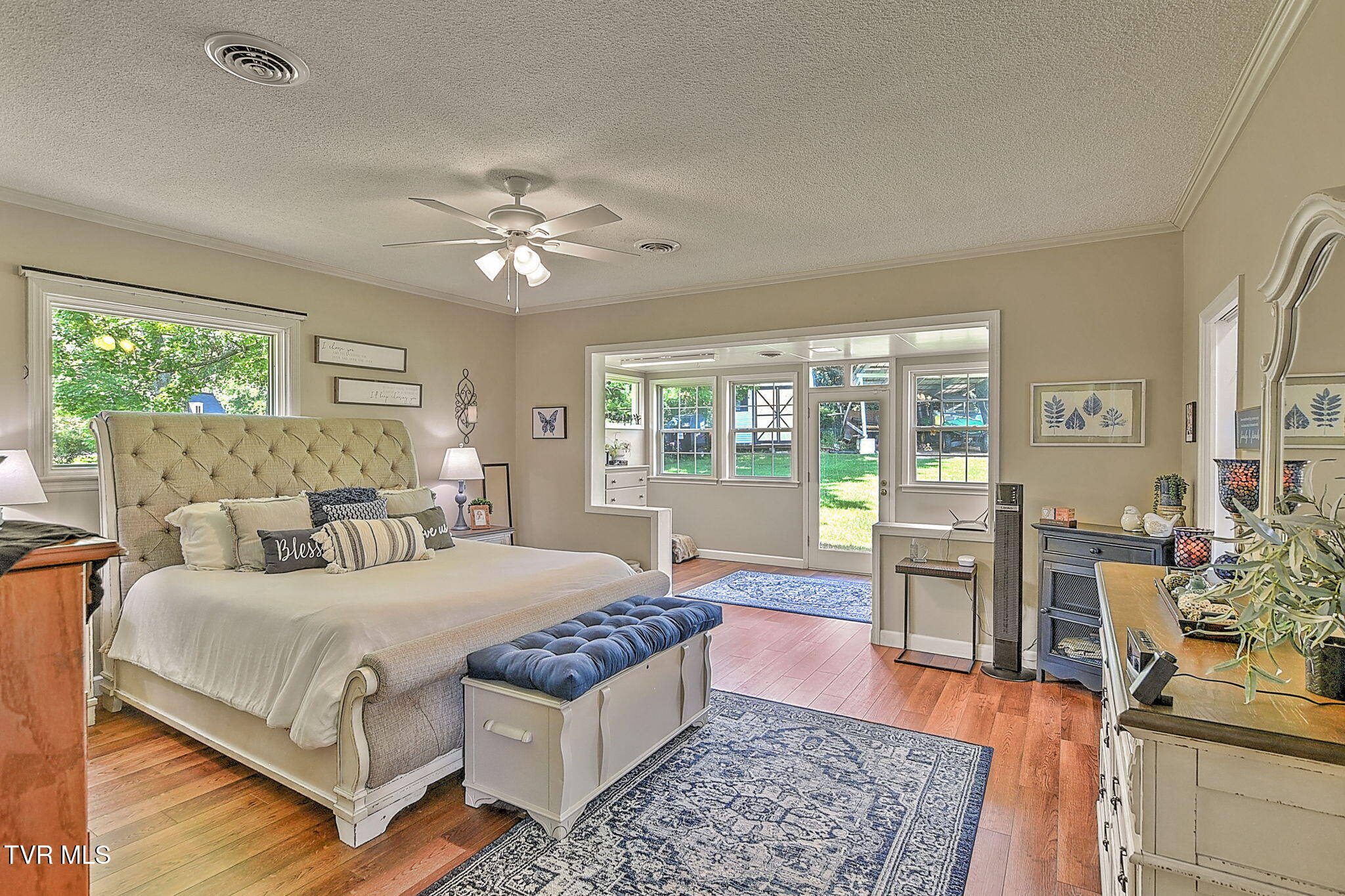 207 Maple Tree Drive Bristol, TN 37620 - Photo 24 of 85 12-web-or-mls-207 Maple Tree GUnit-12